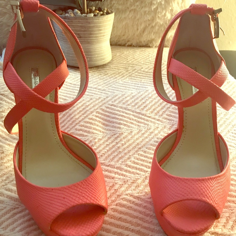 BCBGeneration pink pumps